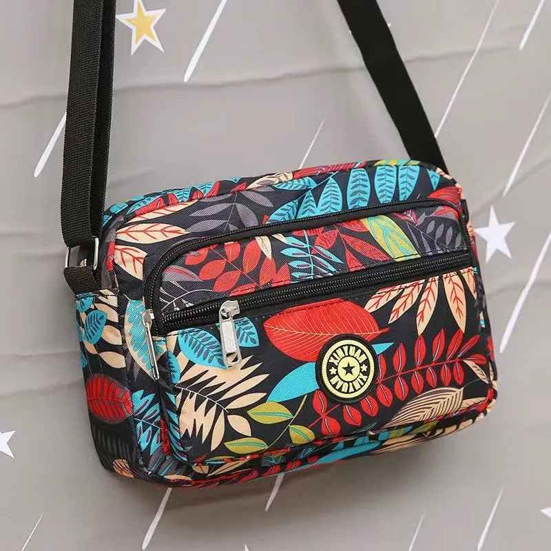 Women's Oxford Cloth Mother Nylon Flower Stall Crossbody Bags