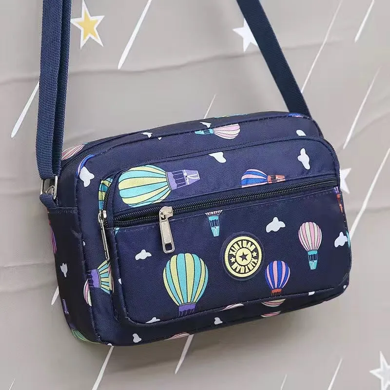 Women's Oxford Cloth Mother Nylon Flower Stall Crossbody Bags