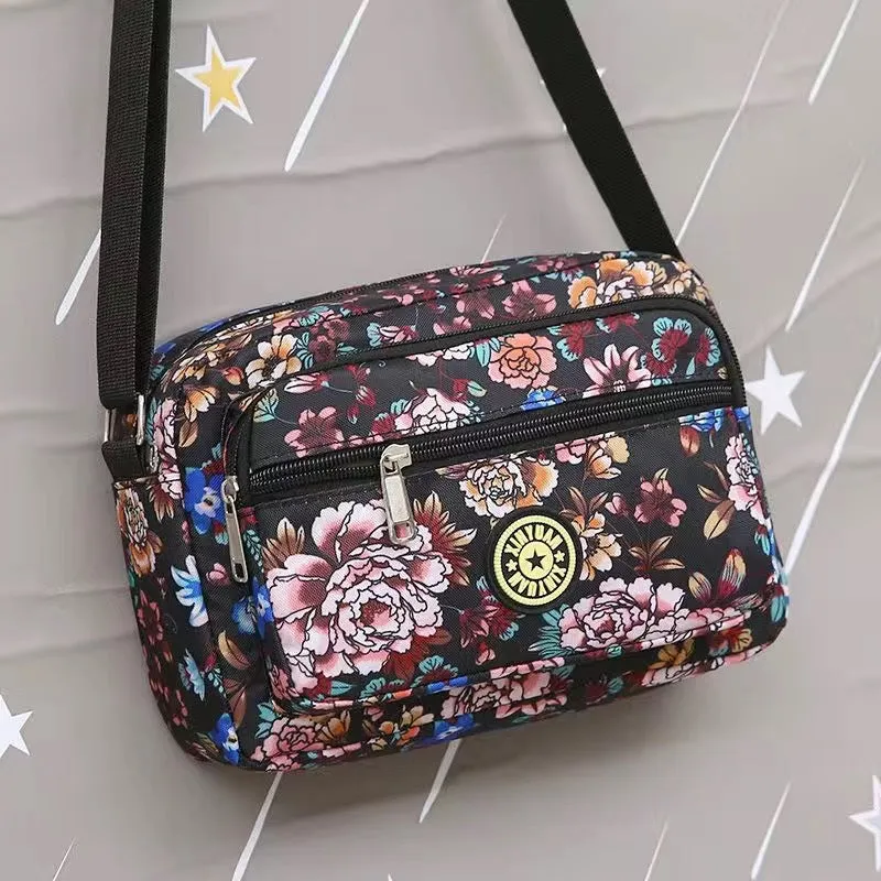 Women's Oxford Cloth Mother Nylon Flower Stall Crossbody Bags