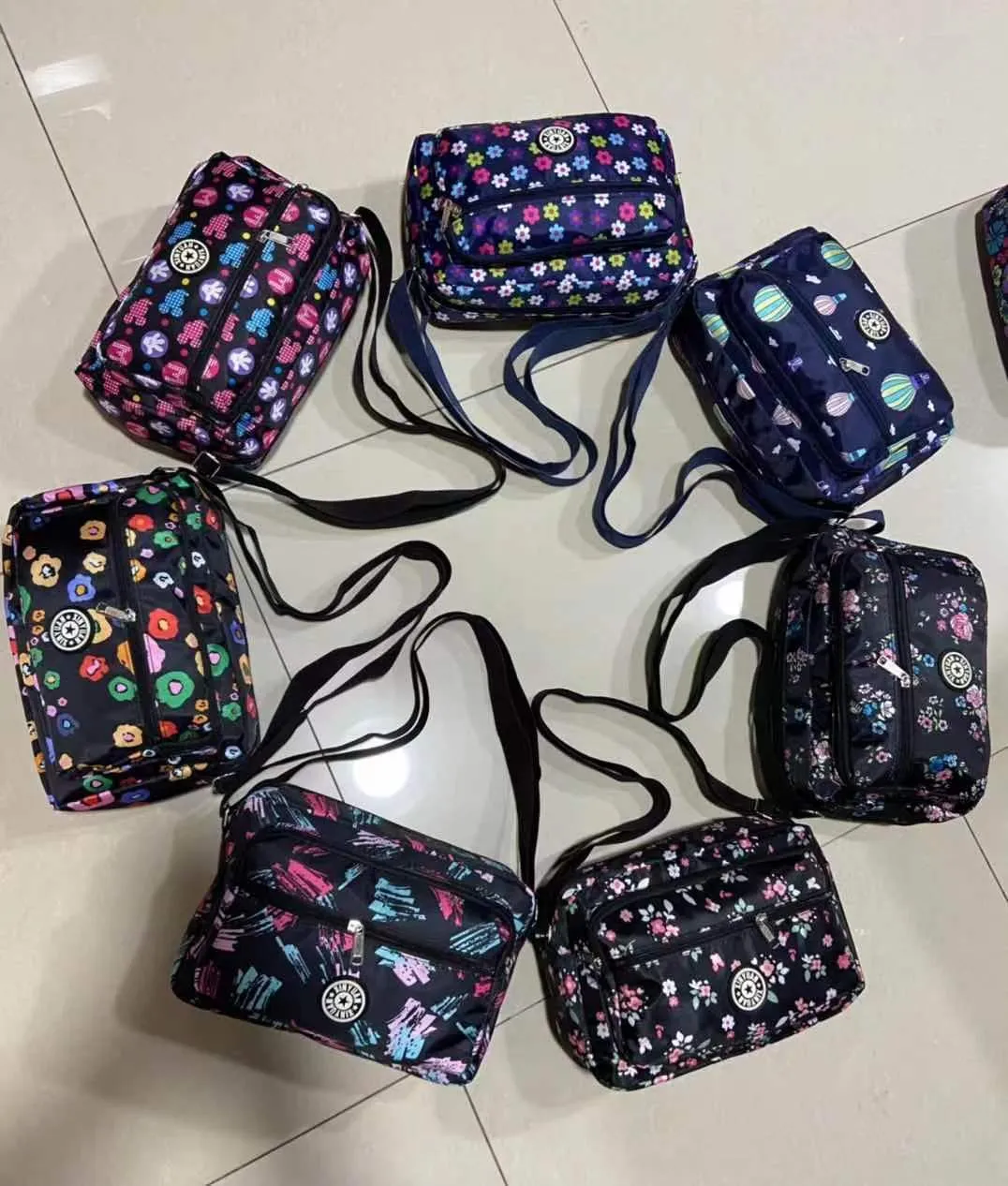 Women's Oxford Quantity Discount Stall Flower Crossbody Bags