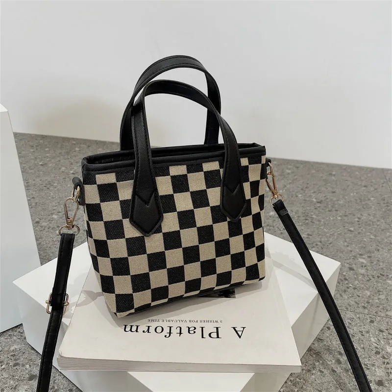 Women's Popular Niche Design Fashionable Portable Shoulder Bags