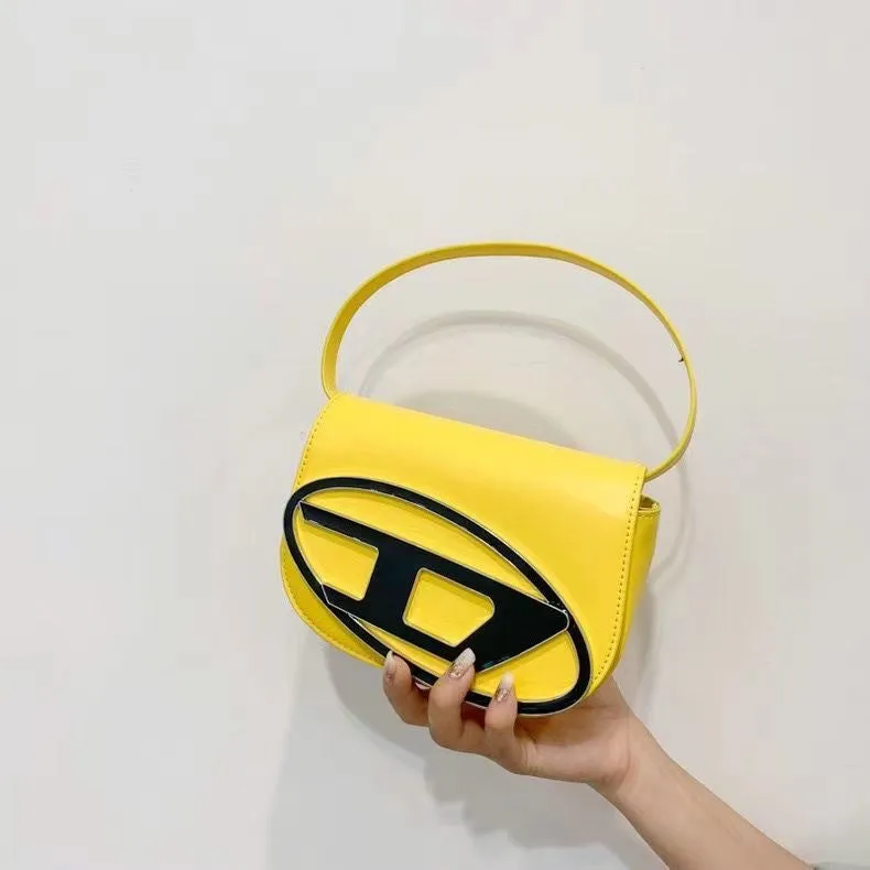 Women's Retro Fashion Western Style Niche Advanced Crossbody Bags