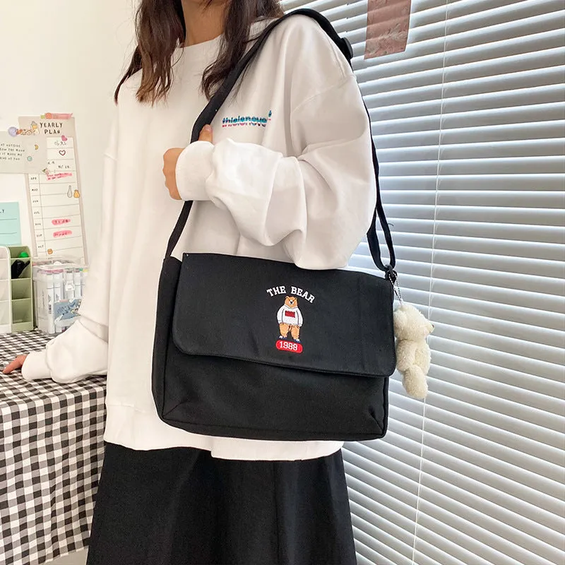 Women's Style Vintage Cute Cartoon Embroidery Bear Crossbody Bags