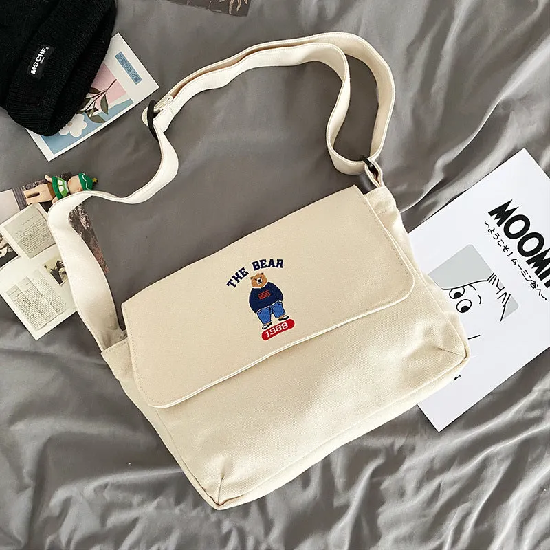 Women's Style Vintage Cute Cartoon Embroidery Bear Crossbody Bags