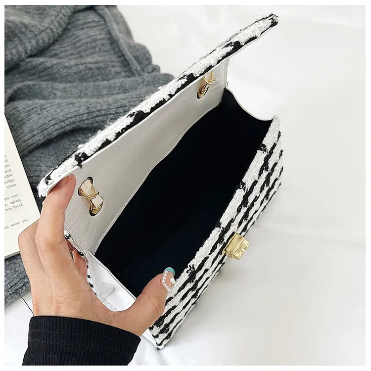 Women's Style Woolen Fashion Trendy Chain Textured Bags