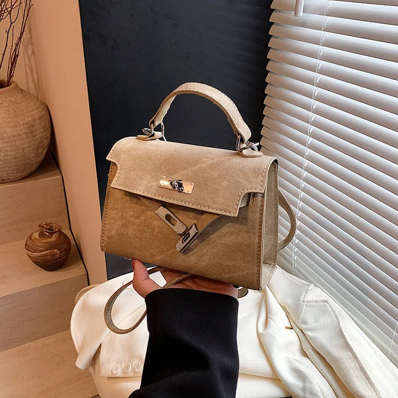 Women's Winter Simple Fashion Twist Korean Style Shoulder Bags