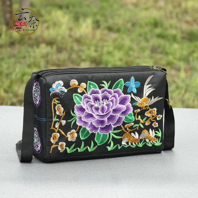 Women's Yunnan National Style Embroidered Ethnic Crossbody Bags