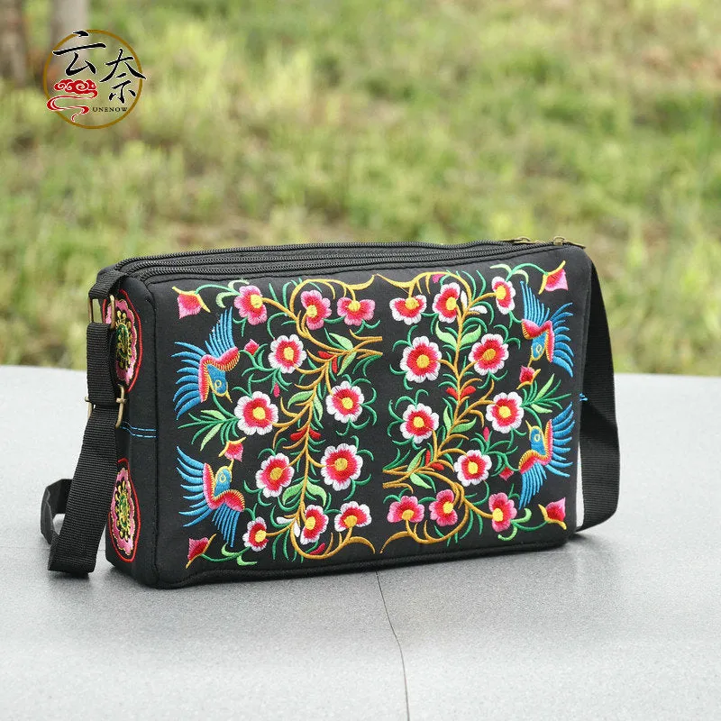 Women's Yunnan National Style Embroidered Ethnic Crossbody Bags