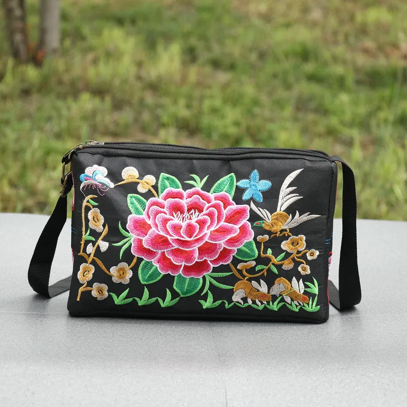 Women's Yunnan National Style Embroidered Ethnic Crossbody Bags