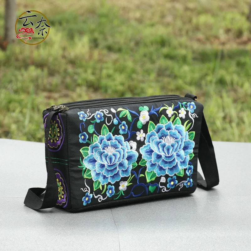 Women's Yunnan National Style Embroidered Ethnic Crossbody Bags