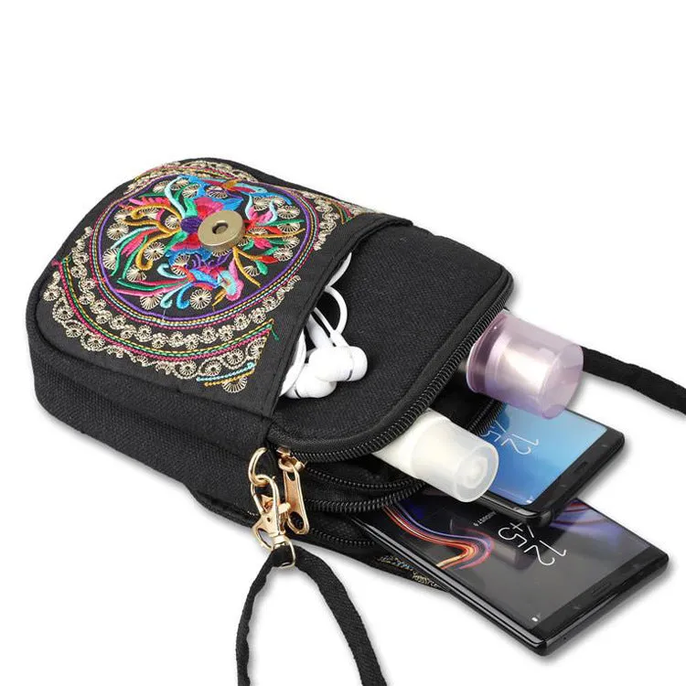 Women's Yunnan National Style Embroidered Mini Flap Bags