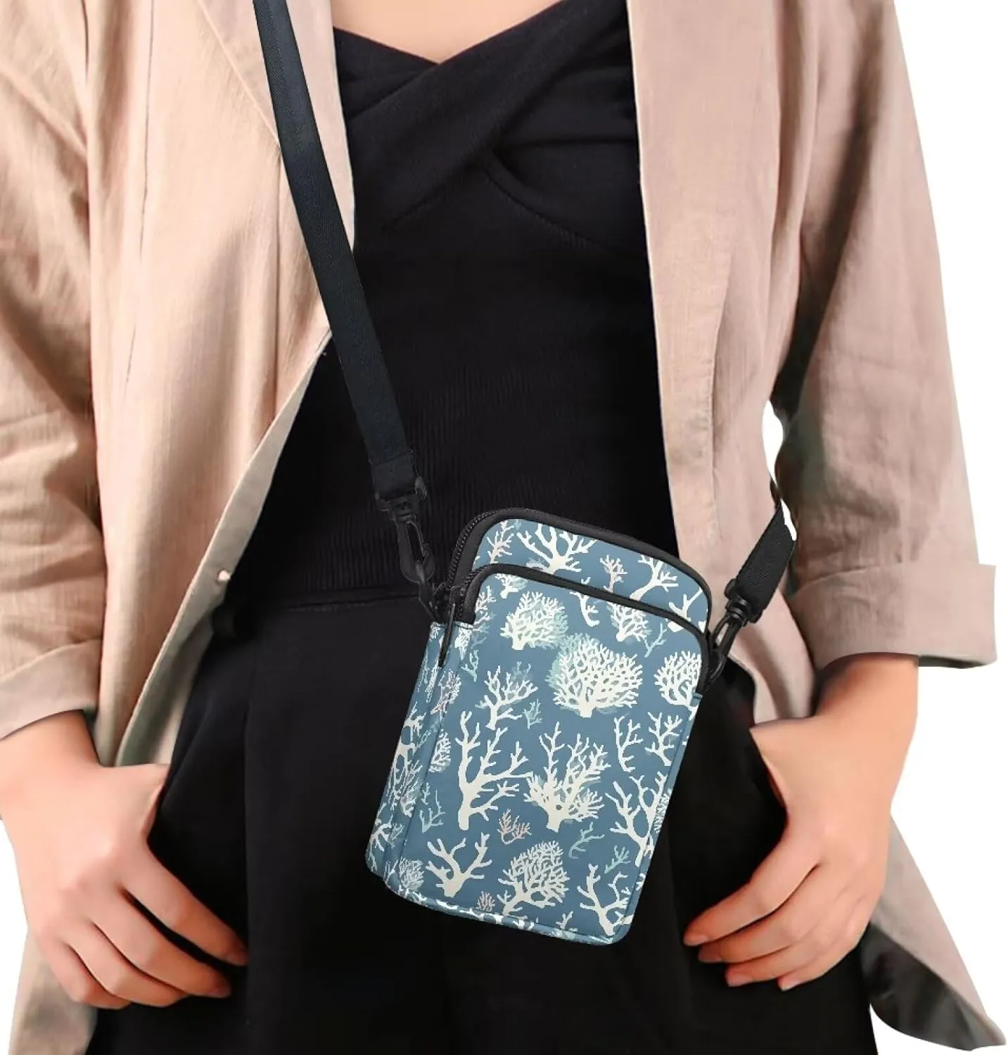 Zip Small Crossbody Bag for Women, Cartoon Cats Puppy Small Crossbody Phone Purse Wallet Bag Shoulder Fanny Pack